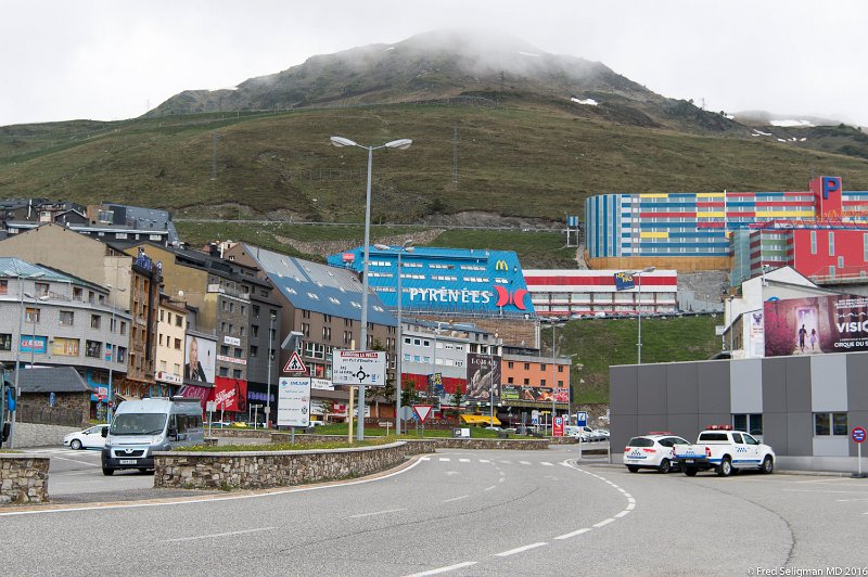 20160531_135020 D4S.jpg - Andorra La Vella is the capital of Andorra.  Population about 22,000